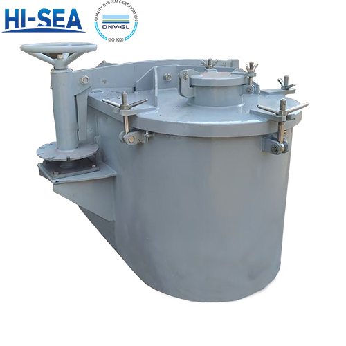 Comparison between Marine Rotating Oiltight Hatch Cover and Ordinary Small Hatch Cover